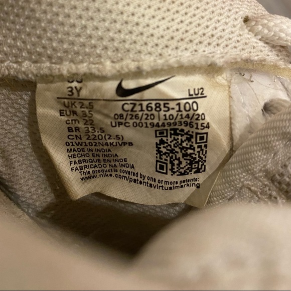 Black and White Nike Air Force 1 - Picture 2 of 3